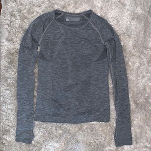 VS Sport long sleeve top